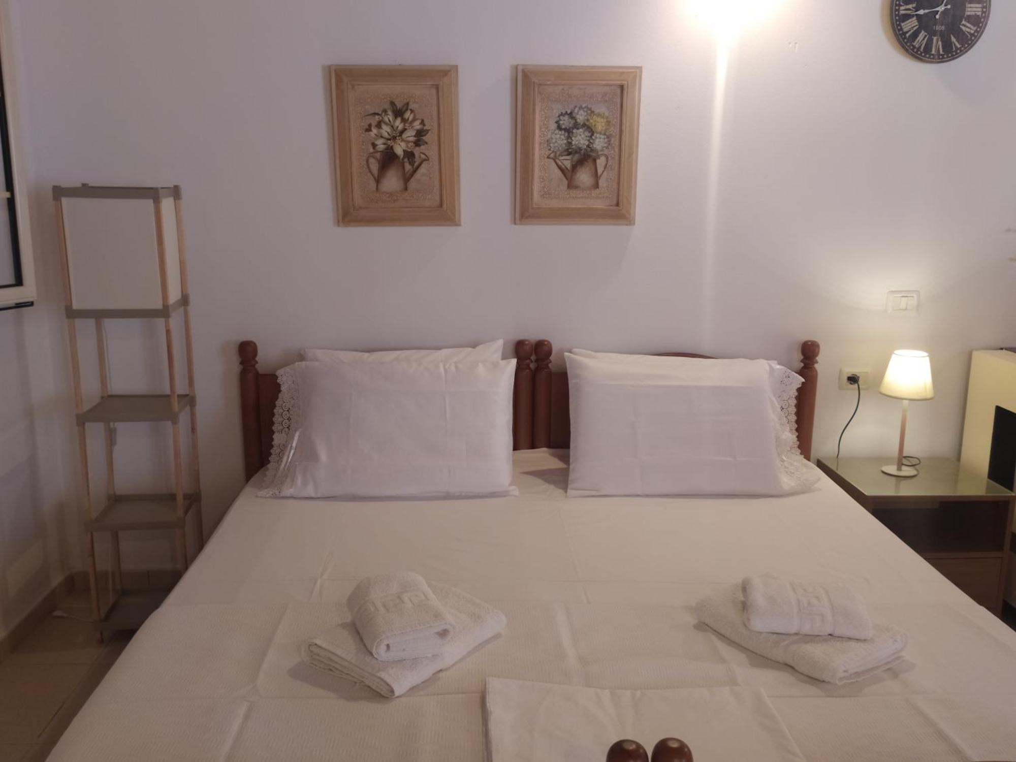 Retzos Rooms Хімара Екстер'єр фото